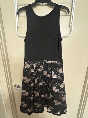 R&K Black Sleeveless Lace A-Line Dress